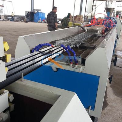 CE 380V ضد آب WPC Decking پلاستیک ماشین مشخصات مشخصات